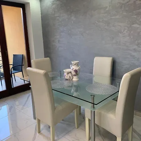 Stivi Deluxs 2 Apartamento *